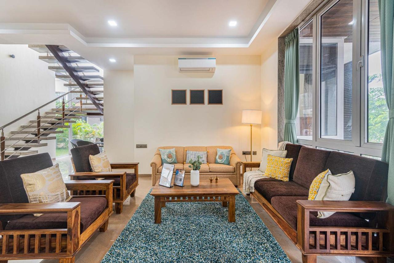 Sierra Skies: Mountain-View Villa with Rooftop Pool & Gym Lonavala Exterior photo